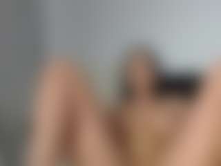 Layla12a's Live Sex Cam Show