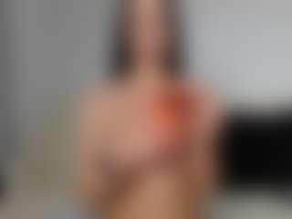 Layla12a's Live Sex Cam Show