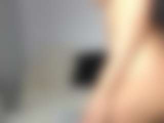 Layla12a's Live Sex Cam Show