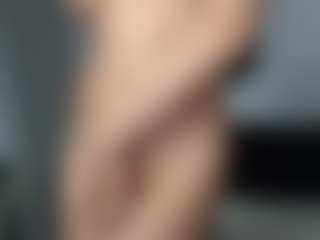 Layla12a's Live Sex Cam Show