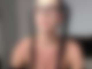 Layla12a's Live Sex Cam Show