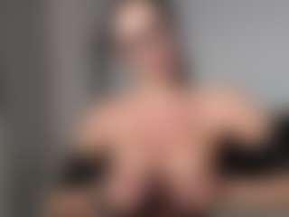 Layla12a's Live Sex Cam Show