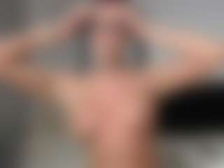 Layla12a's Live Sex Cam Show