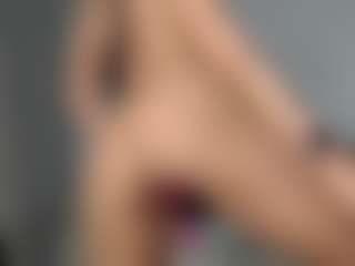 Layla12a's Live Sex Cam Show