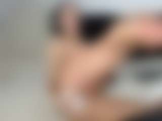 Layla12a's Live Sex Cam Show