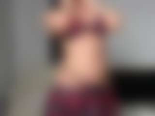 Live-Cam-Show mit Layla12a - Spank auf Camsoda