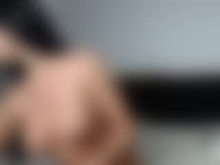 Layla12a's Live Sex Cam Show