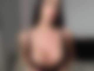 Layla12a's Live Sex Cam Show