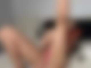 Layla12a's Live Sex Cam Show