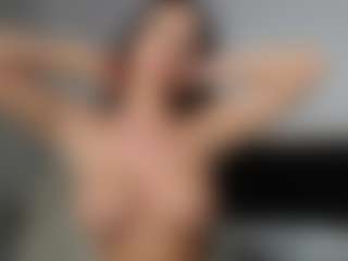 Layla12a's Live Sex Cam Show