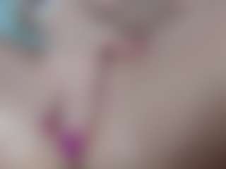 Layla12a's Live Sex Cam Show