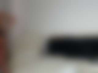 Live cam show with Layla12a - Lesbian on Mixed Magazine Live