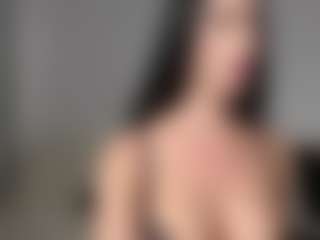 Layla12a's Live Sex Cam Show