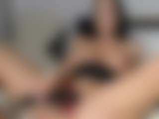 Layla12a's Live Sex Cam Show