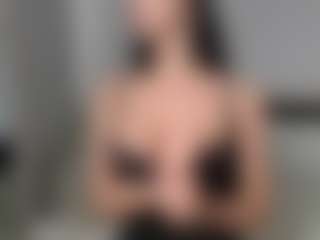 Layla12a's Live Sex Cam Show