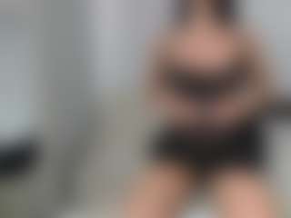 Layla12a's Live Sex Cam Show