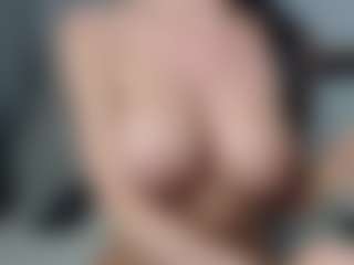 Layla12a's Live Sex Cam Show