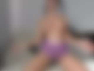 Layla12a's Live Sex Cam Show