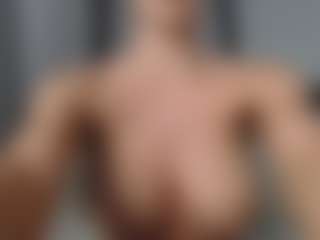Layla12a's Live Sex Cam Show