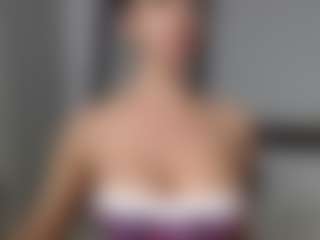 Layla12a's Live Sex Cam Show