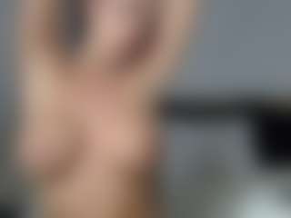 Layla12a's Live Sex Cam Show