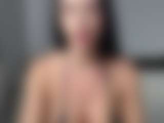 Live cam show with Layla12a - Public on Instabang