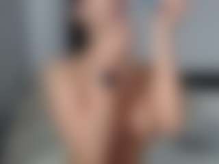 Layla12a's Live Sex Cam Show