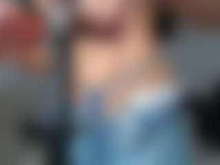 Layla12a's Live Sex Cam Show