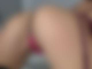 Layla12a's Live Sex Cam Show