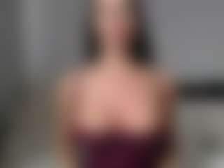 Layla12a's Live Sex Cam Show