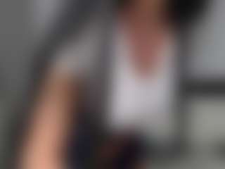 Layla12a's Live Sex Cam Show