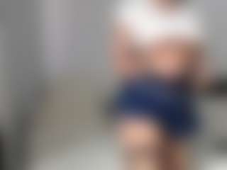 Layla12a's Live Sex Cam Show