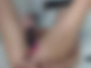 Layla12a's Live Sex Cam Show