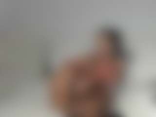 Layla12a's Live Sex Cam Show