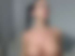 Layla12a's Live Sex Cam Show