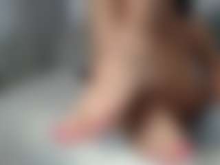 Layla12a's Live Sex Cam Show