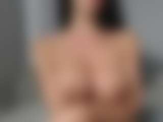 Layla12a's Live Sex Cam Show