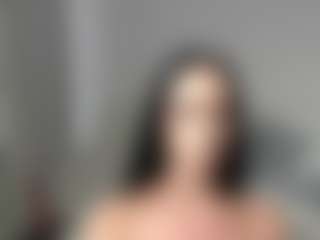 Layla12a's Live Sex Cam Show