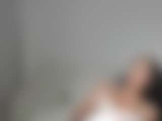 Layla12a's Live Sex Cam Show