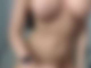 Layla12a's Live Sex Cam Show