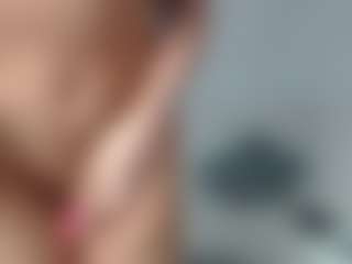 Layla12a's Live Sex Cam Show