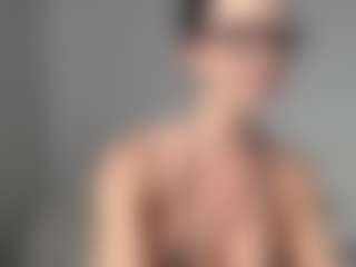 Layla12a's Live Sex Cam Show