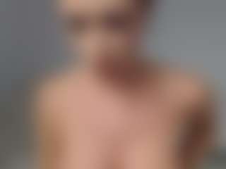 Layla12a's Live Sex Cam Show