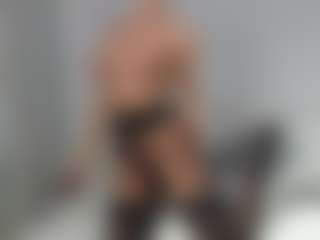 Layla12a's Live Sex Cam Show