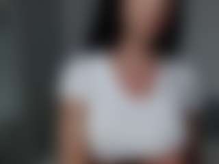 Layla12a's Live Sex Cam Show
