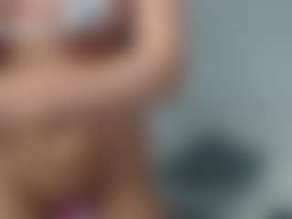 Layla12a's Live Sex Cam Show