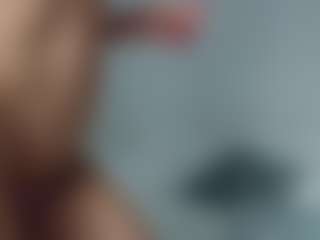 Layla12a's Live Sex Cam Show