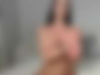 Layla12a