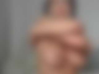 Layla12a's Live Sex Cam Show