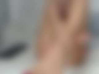Layla12a's Live Sex Cam Show